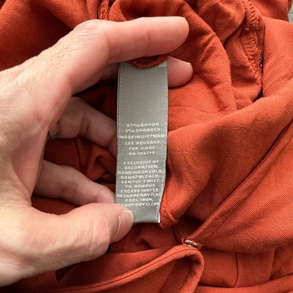 3 for 20 $ bundle Sharagano rust jump suit - Picture 4 of 11